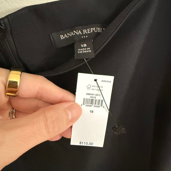 Banana Republic Black Square Neck Belted Sheath Dress Formal Slit Size 18 NEW‎ - Picture 6 of 7